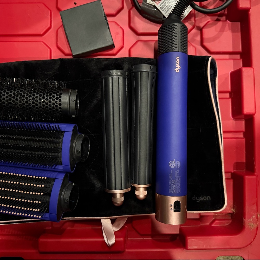 Dyson Blue and Rose Gold Multi-Attachment Hair Styler Set